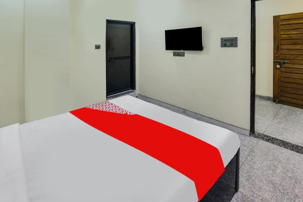 Oyo Hotel Blackgold Chandrapur Exterior foto