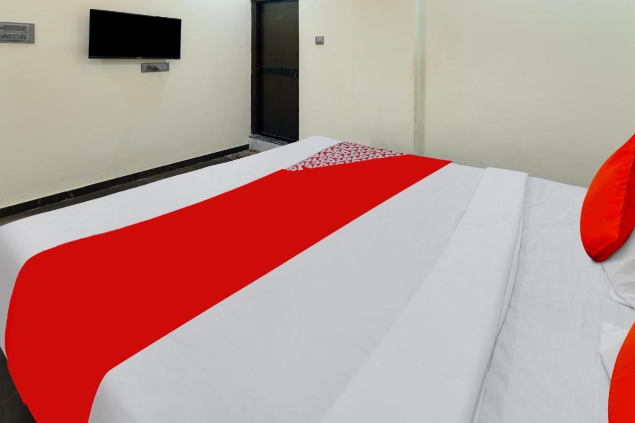 Oyo Hotel Blackgold Chandrapur Exterior foto